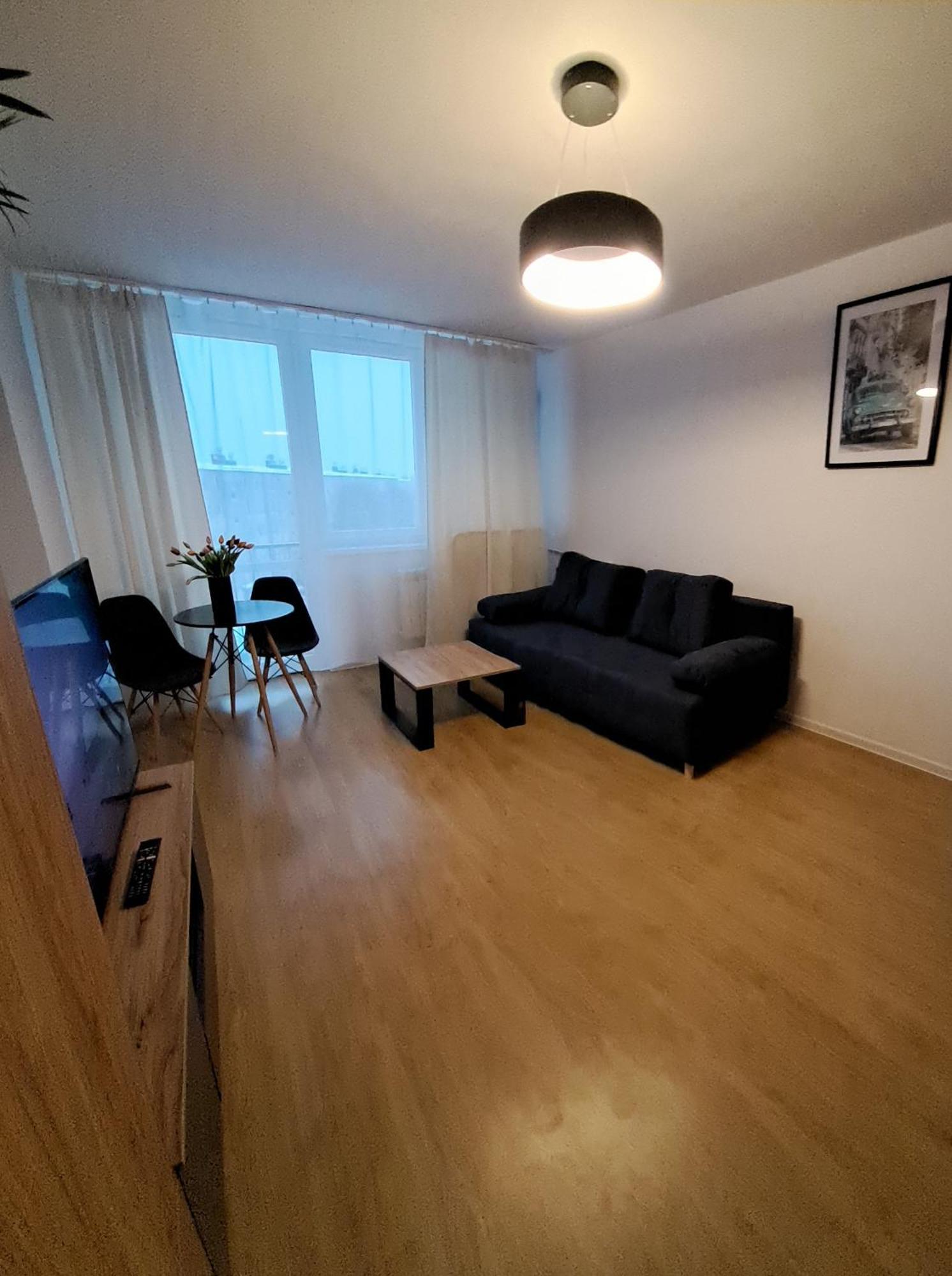 Kawalerka 28M Salon Z Kuchnia Centrum Nowy Sącz Extérieur photo